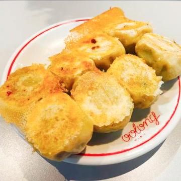 ギョーザ8個