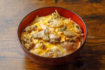 地鶏の炭火焼き親子丼