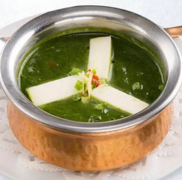 ほうれん草パニールカレー Sag Paneer Curry