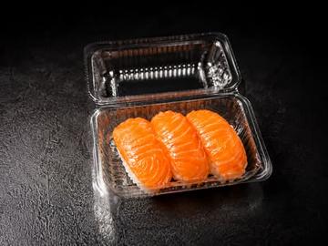 【〆の3貫】とろける生サーモン握り