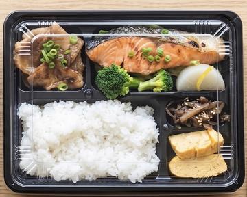 鮭弁当