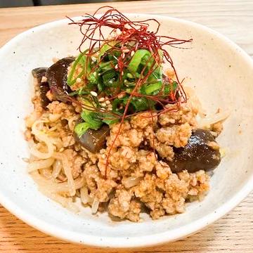 茄子とひき肉のもやしナムル