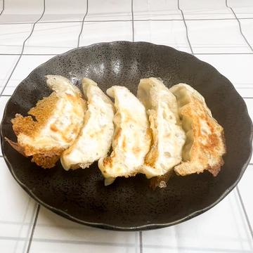 ギョーザ