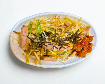 ネギカラシチャーシュー丼