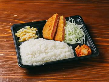 カドクラ名物ハムカツ弁当