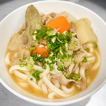 年越し豚汁うどん(ごろごろ具材)