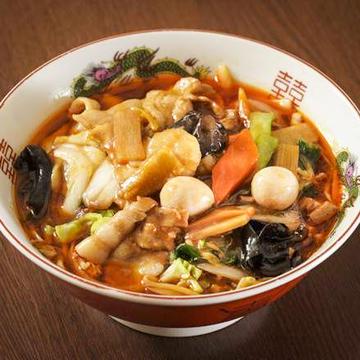 五目油ラーメン Mixed Soy Sauce Ramen Noodles