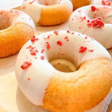 ホワイトチョコどーなつ1こ