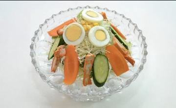 タンドリーチキンサラダ
