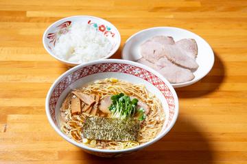 支那そば+白飯+焼豚(支那そばは温めが必要です)