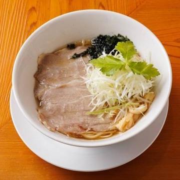 魚介醤油ラーメン
