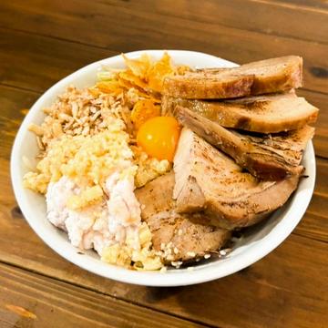 豚油伝Wチャーシューまぜそば