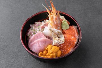 のど黒海鮮丼