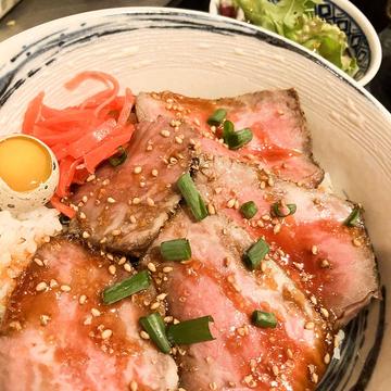 和牛ローストビーフ丼弁当