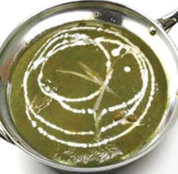ほうれん草チキンカレーSpinach chicken curry