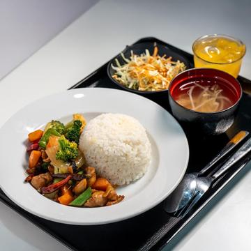 ゴンパオご飯(鶏)