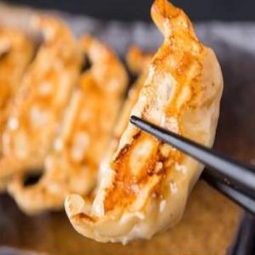 特製焼きギョーザ6個