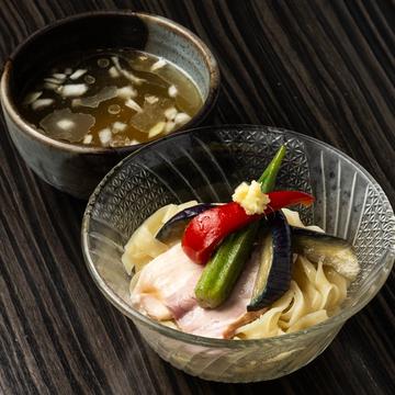 冷やし塩煮干つけ麺 -夏野菜の煮浸し-