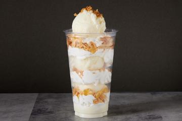 贅沢ミルクアイスパフェ(600ml)Luxurious Milk Ice Parfait