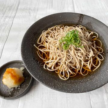 おろしかけ蕎麦(温)/buckwheat noodles with grated radish sprouts