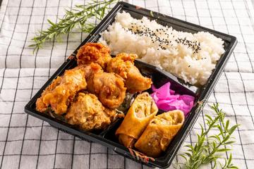 唐揚げ弁当
