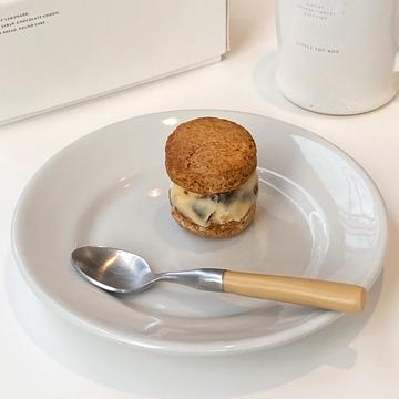 チャイコーヒーシロップ クッキークリームチーズレーズンサンド
