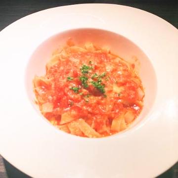 にんにくとトマトのパスタ Garlic ＆ Tomato Pasta