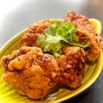 鶏もも肉のスパイス唐揚げ 4個