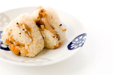 味ご飯おにぎり(2個)