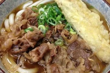 博多名物肉ごぼう天うどん