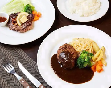 (1)(13)ハンバーグとフィレステーキ盛り合わせ Hamburg Steak ＆ Fillet Steak Platter