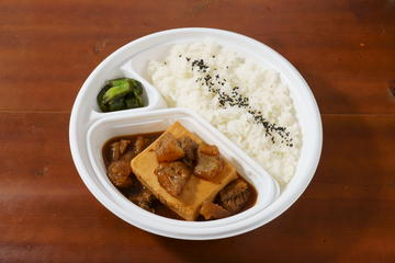 ◇◇肉豆冨(黒)弁当Meat tofu (black) lunch box