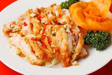 油淋子鶏 Chicken with Special Sauce