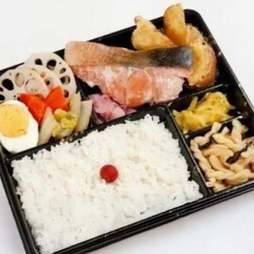 鮭の塩焼弁当