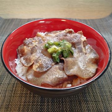 牛タン丼