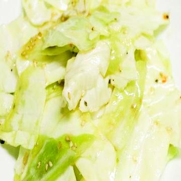 ちぎりキャベツサラダ/ Cabbage salad