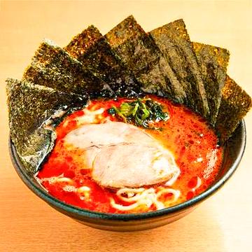 のり増し旨辛ラーメン Spicy tonkotsu  ramen with + seaweed