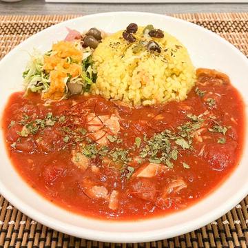 ほろほろチキンのたっぷり濃厚トマトのカレー
