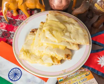 チーズナン Cheese Naan