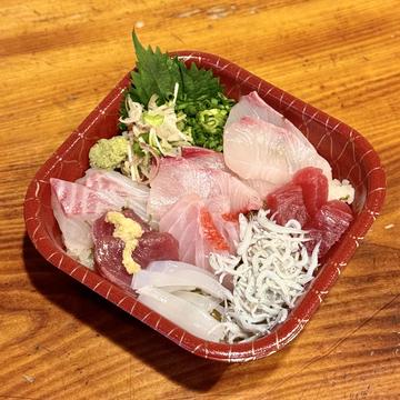 極上海鮮丼