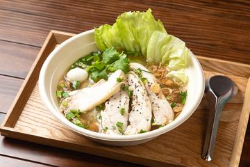 鶏肉フーティウ