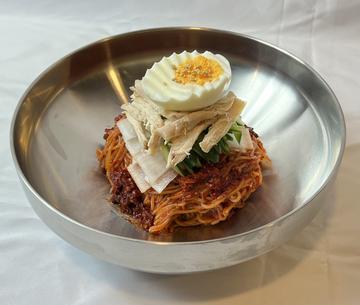 自家製ビビン冷麺