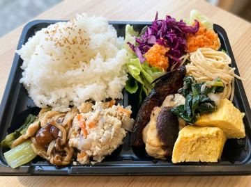 日替りメインおばんざい盛り弁当