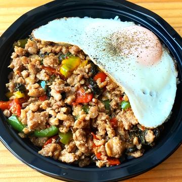 肉増しガパオ飯