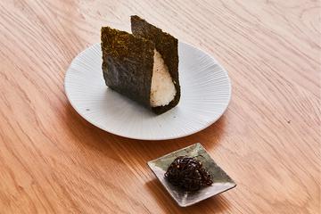 佃煮おにぎり【お茶漬けの友(昆布)】