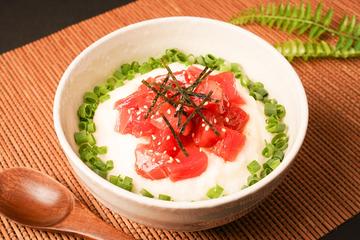 【中性脂肪を減らしたい方】海鮮山かけ丼