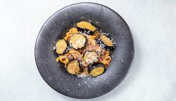 道産牛と揚げナスのボロネーゼ