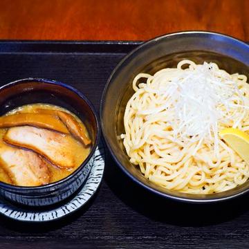 ”太麺”つけ麺(魚介鶏とんこつ) (大)