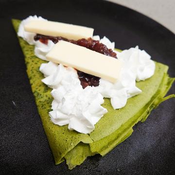 抹茶あんバタークレープ