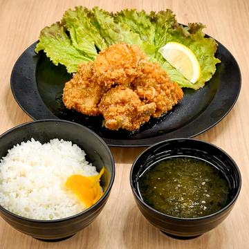 揚げ鶏定食【ヤンニョムソース】5個